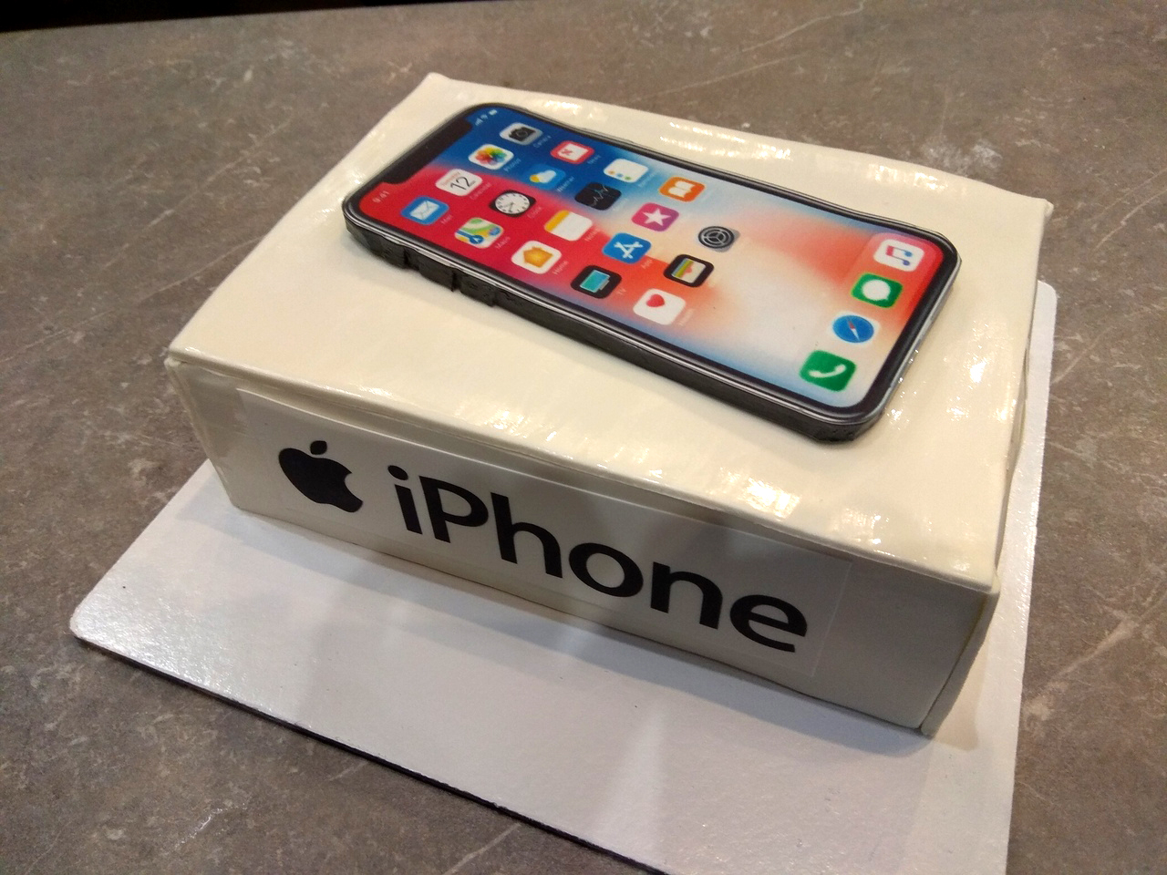 торт, подарок, iphone, айфон