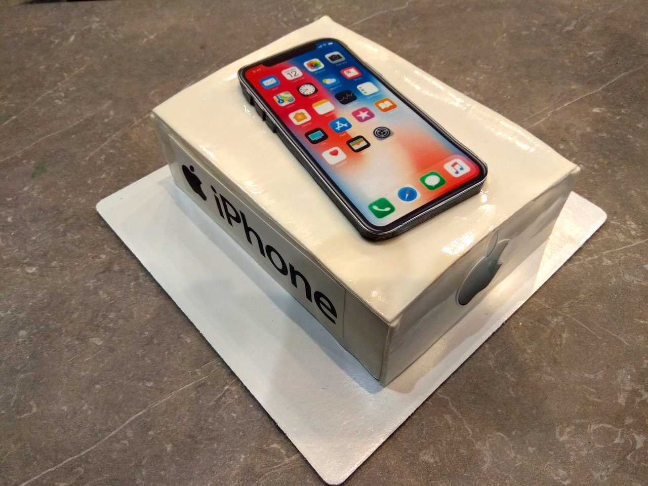 торт, подарок, iphone, айфон