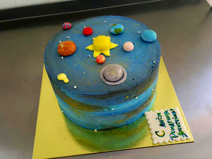 торт космос с планетами